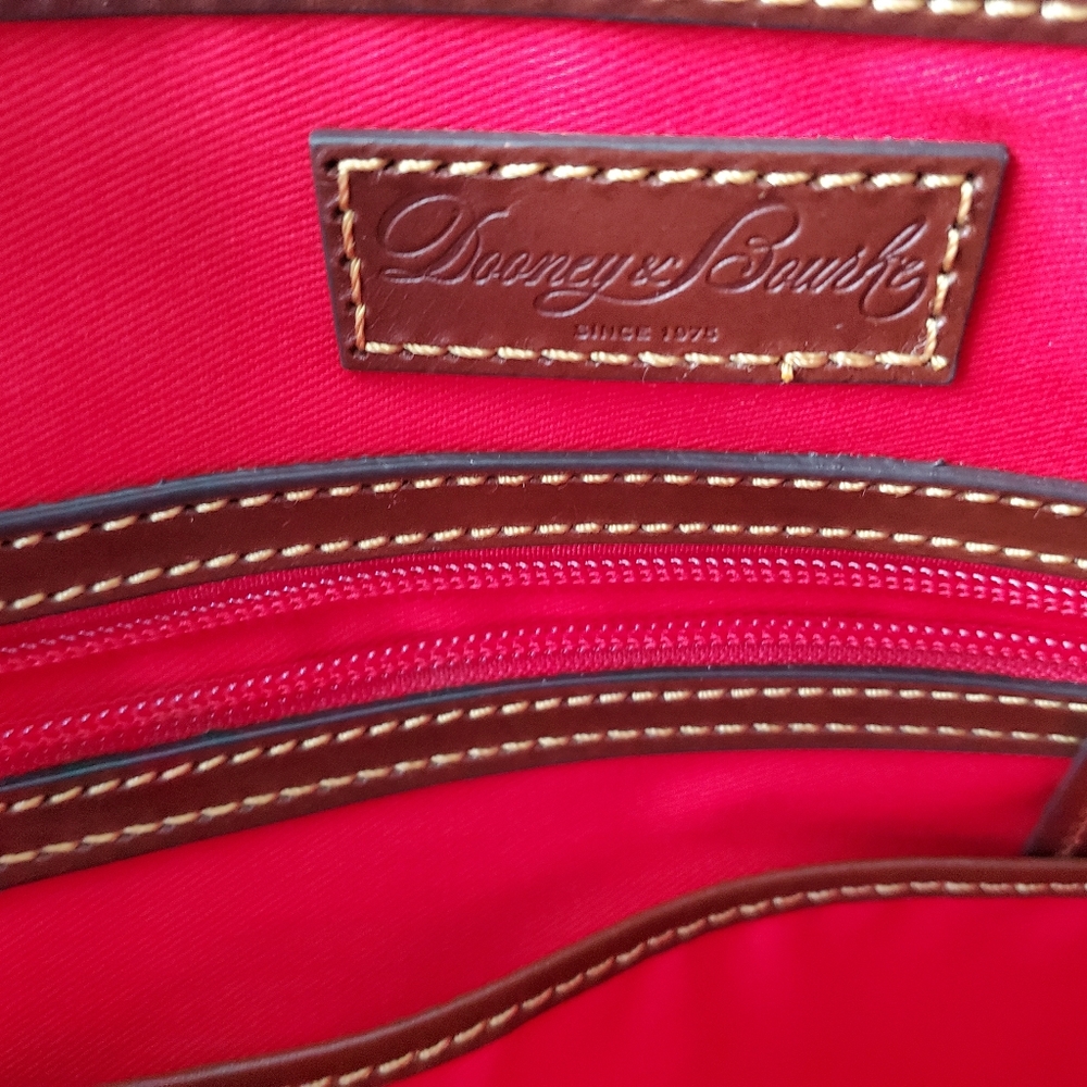 BUNDLE DOONEY AND BOURKE WOMEN'S PURSES - Picture 4 of 7